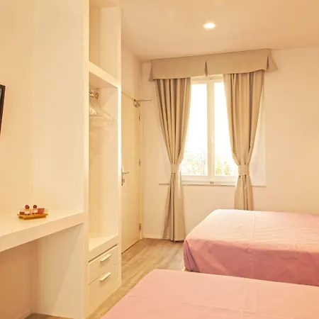 L'approdo Porto Azzurro