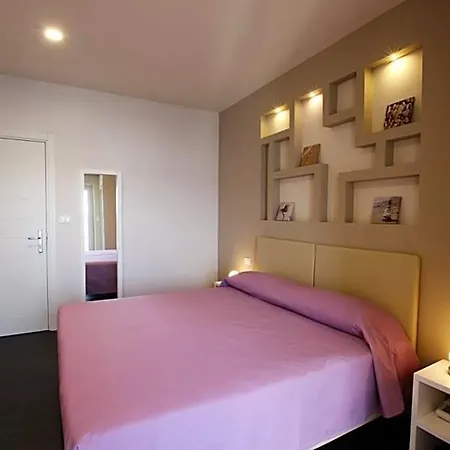 L'approdo Otel 3*