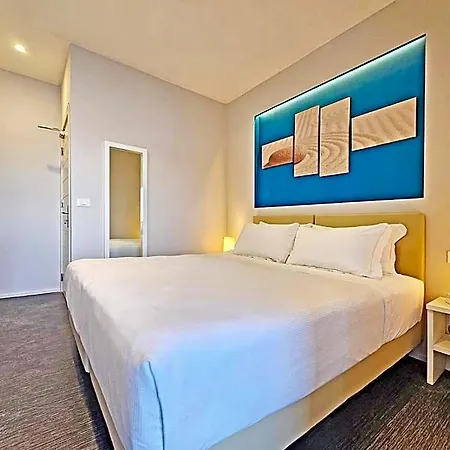 Otel L'approdo 3*