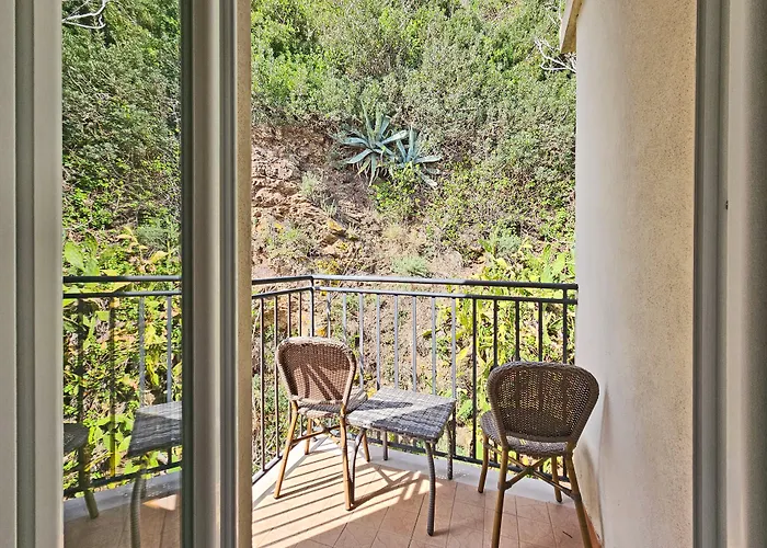 L'approdo Porto Azzurro